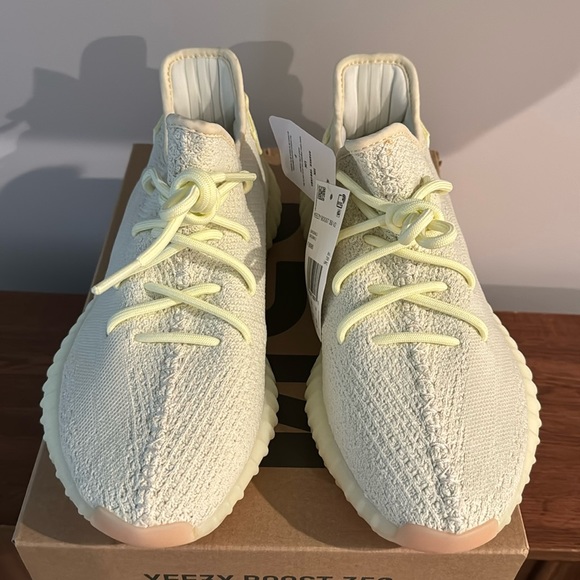 Yeezy boost 350 V2 - Picture 1 of 6